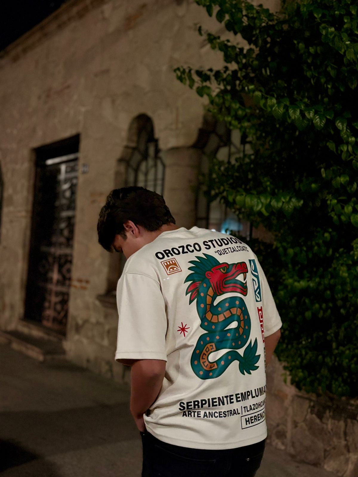 Playera Quetzalcóatl Arena